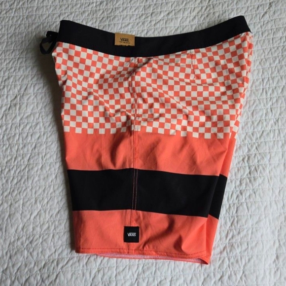 Vans Era Men Boardshorts Orange Black Amd White New 052025 - Picture 3 of 9